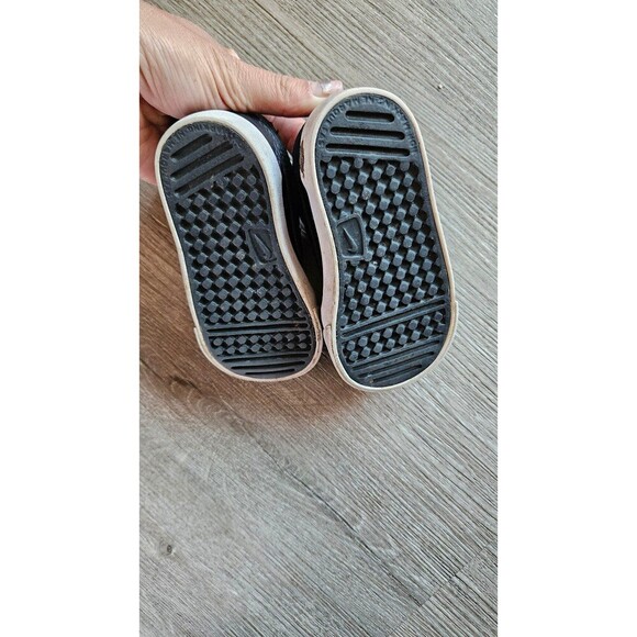 Black Nike baby toddler shoes size 5c - Picture 3 of 3